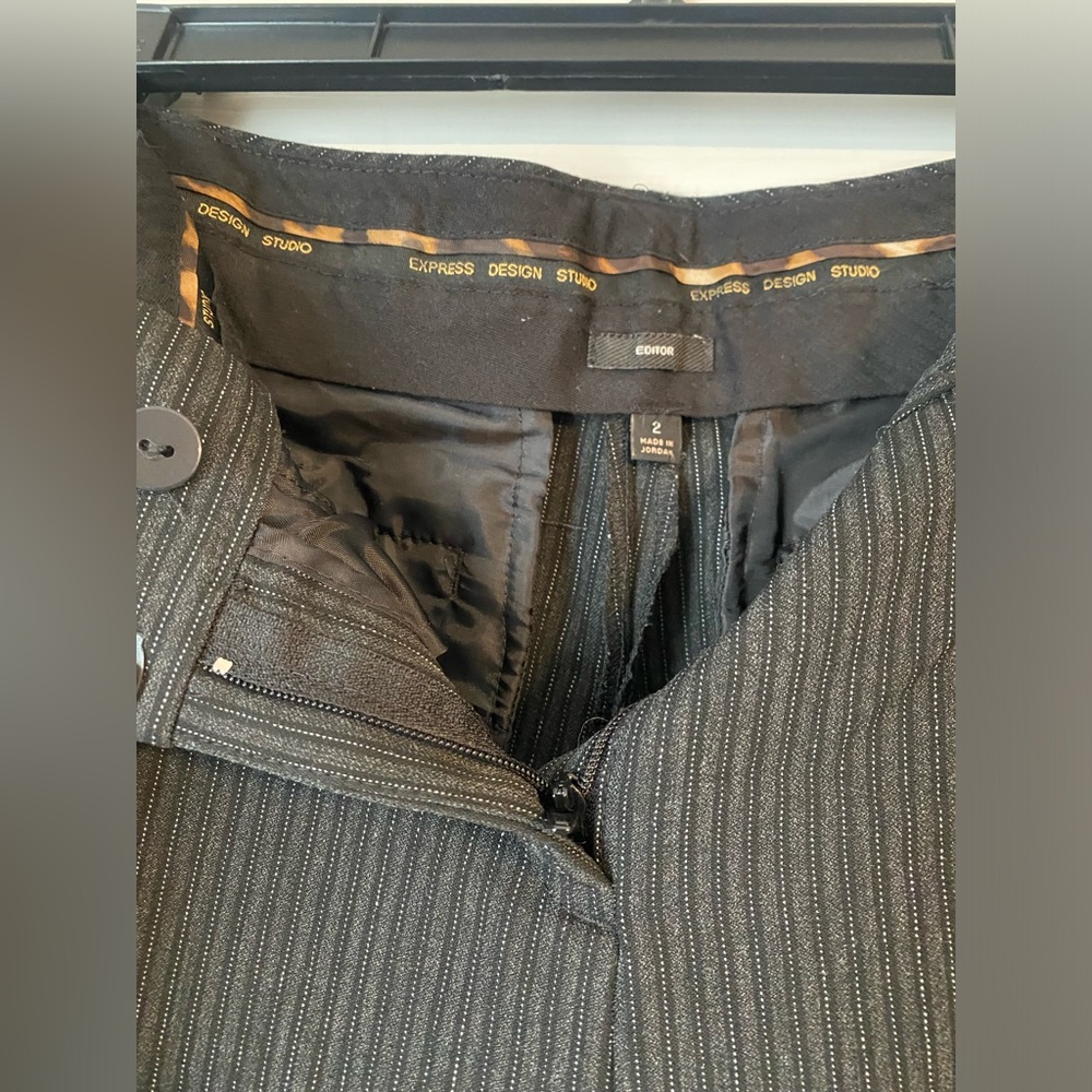 Express Editor Pants - Picture 2 of 2